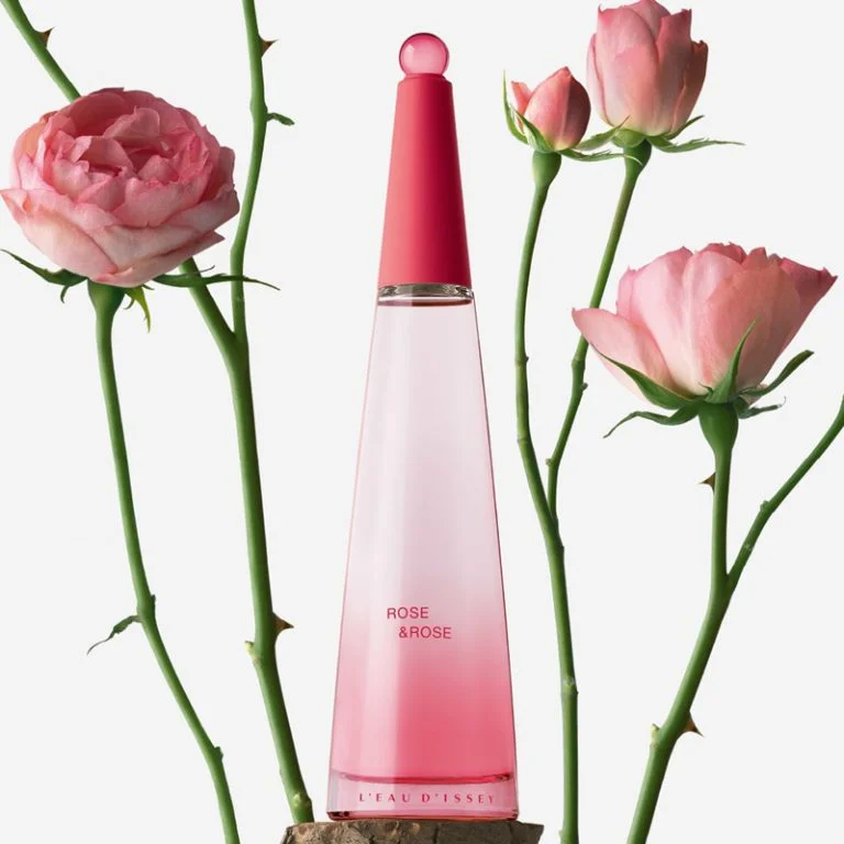 Issey Miyake Rose & Rose Feminino Eau de Parfum 90ml